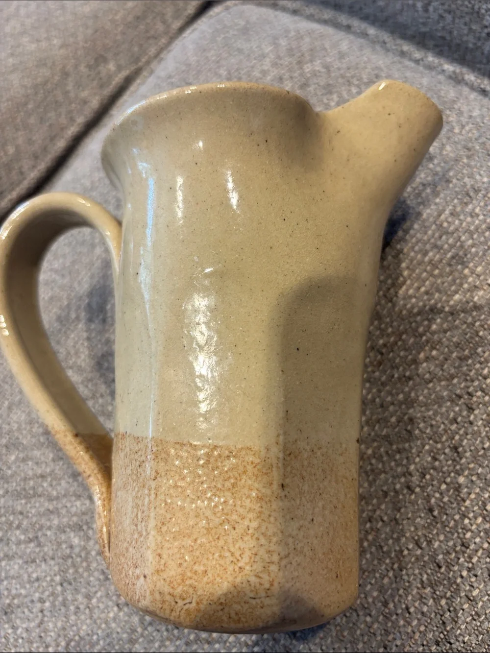 N/A beige stoneware